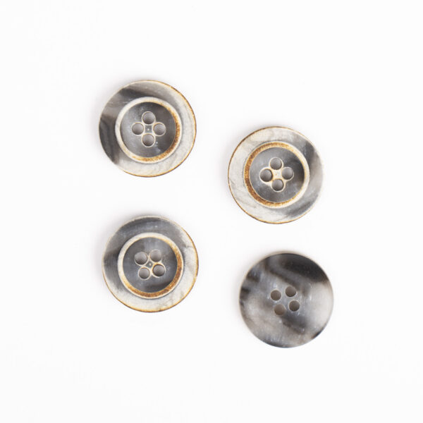Nööp Suitsused (nr 623; 18 mm) - Image 3